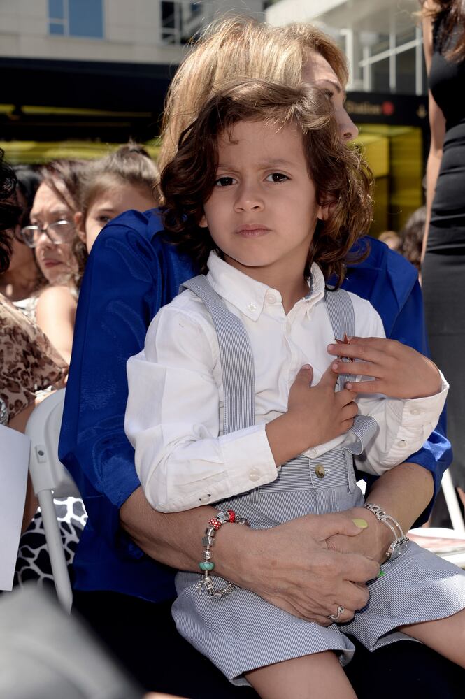 Jennifer Lopez received the 2,500th star Thursday, June 20, 2013