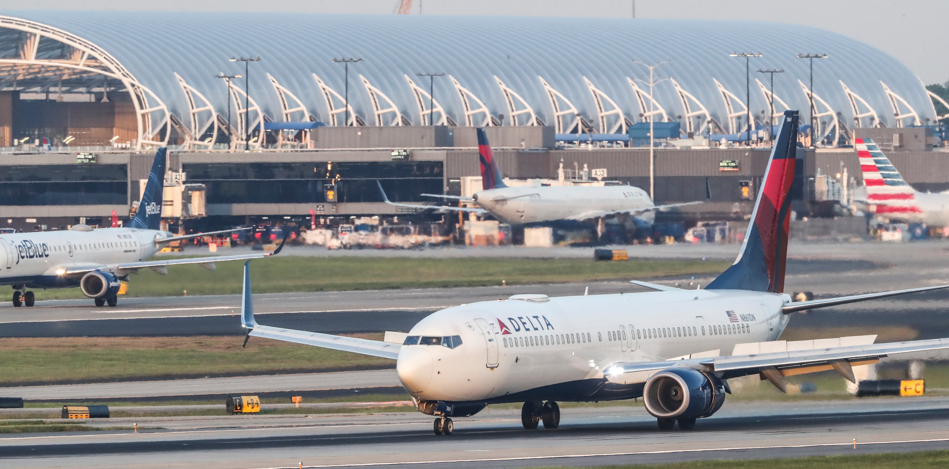 He helped make Delta a ‘premium’ airline. Now he’s stepping down.