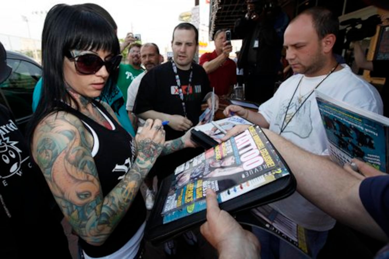 Adult film star vs. 'Bombshell'