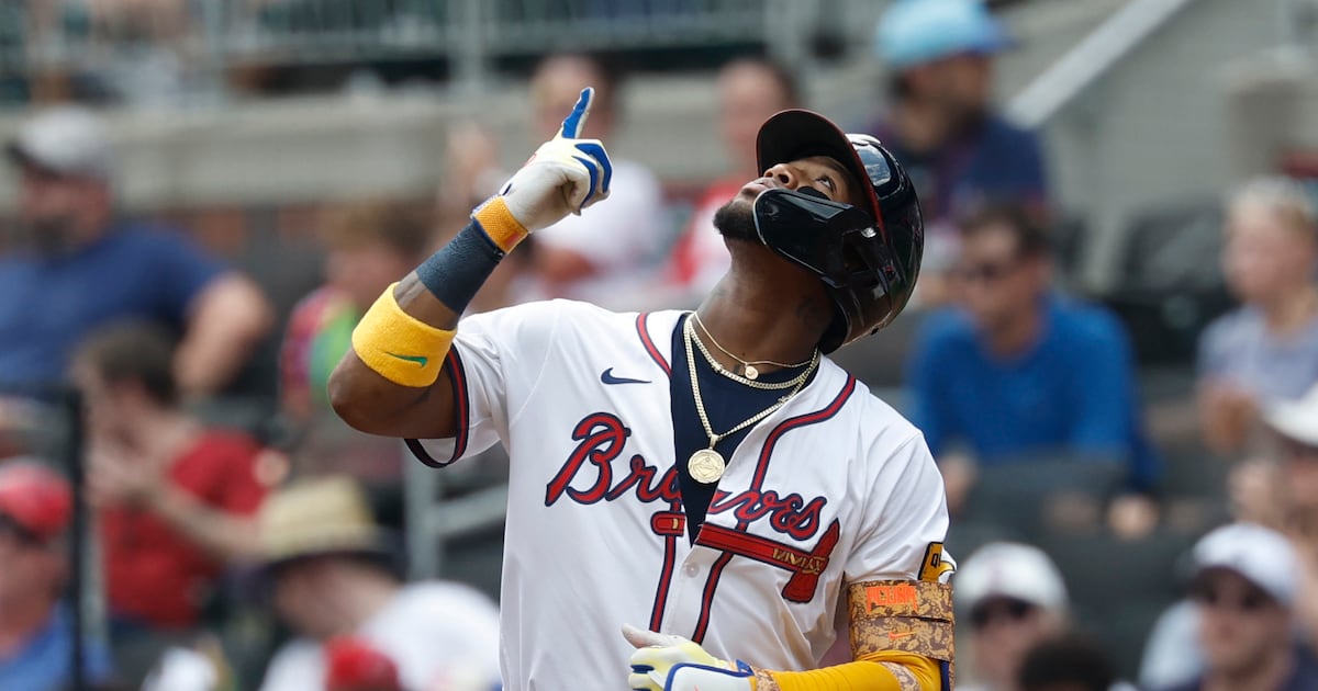 Sports Daily: Consistently inconsistent