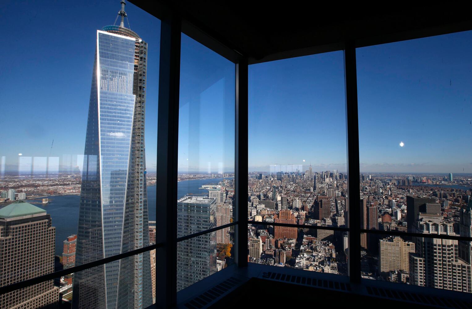 First skyscraper at World Trade Center to open
