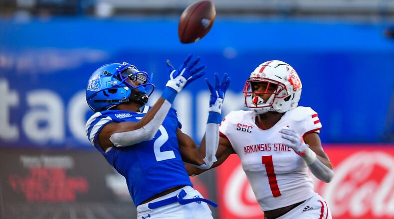 Jamari Thrash was Georgia State's leading receiver in 2022. Here he's making one of four catches in his first career 100-yard day against Arkansas State.