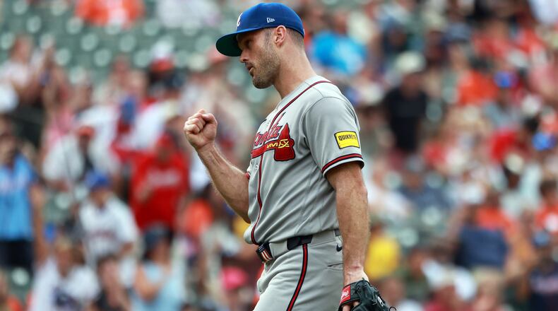 Atlanta Braves pitcher Tyler Kinley celebrates after a baseball game against the Baltimore Orioles, Sunday, July 26, 2026, in Baltimore. (AP Photo/Daniel Kucin Jr.)