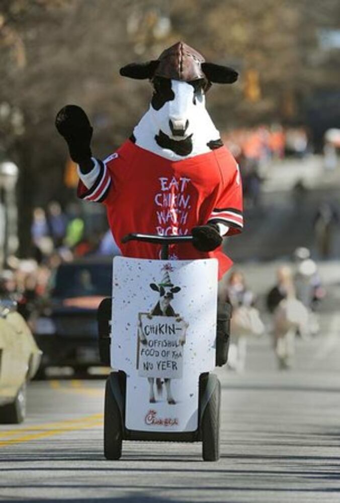 2011 Chick-fil-A Bowl Parade