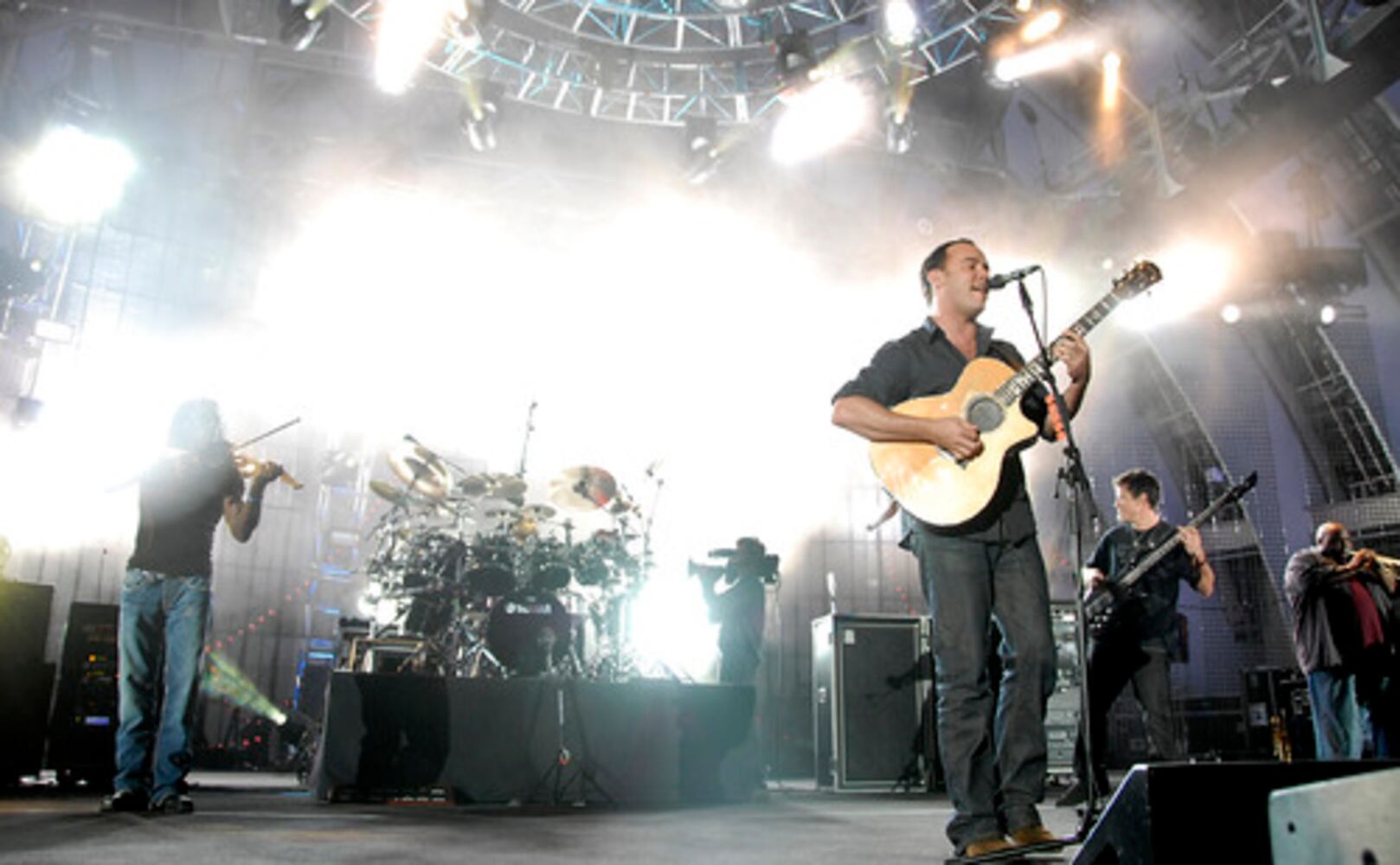 Dave Matthews Band plays Hollywood Bowl