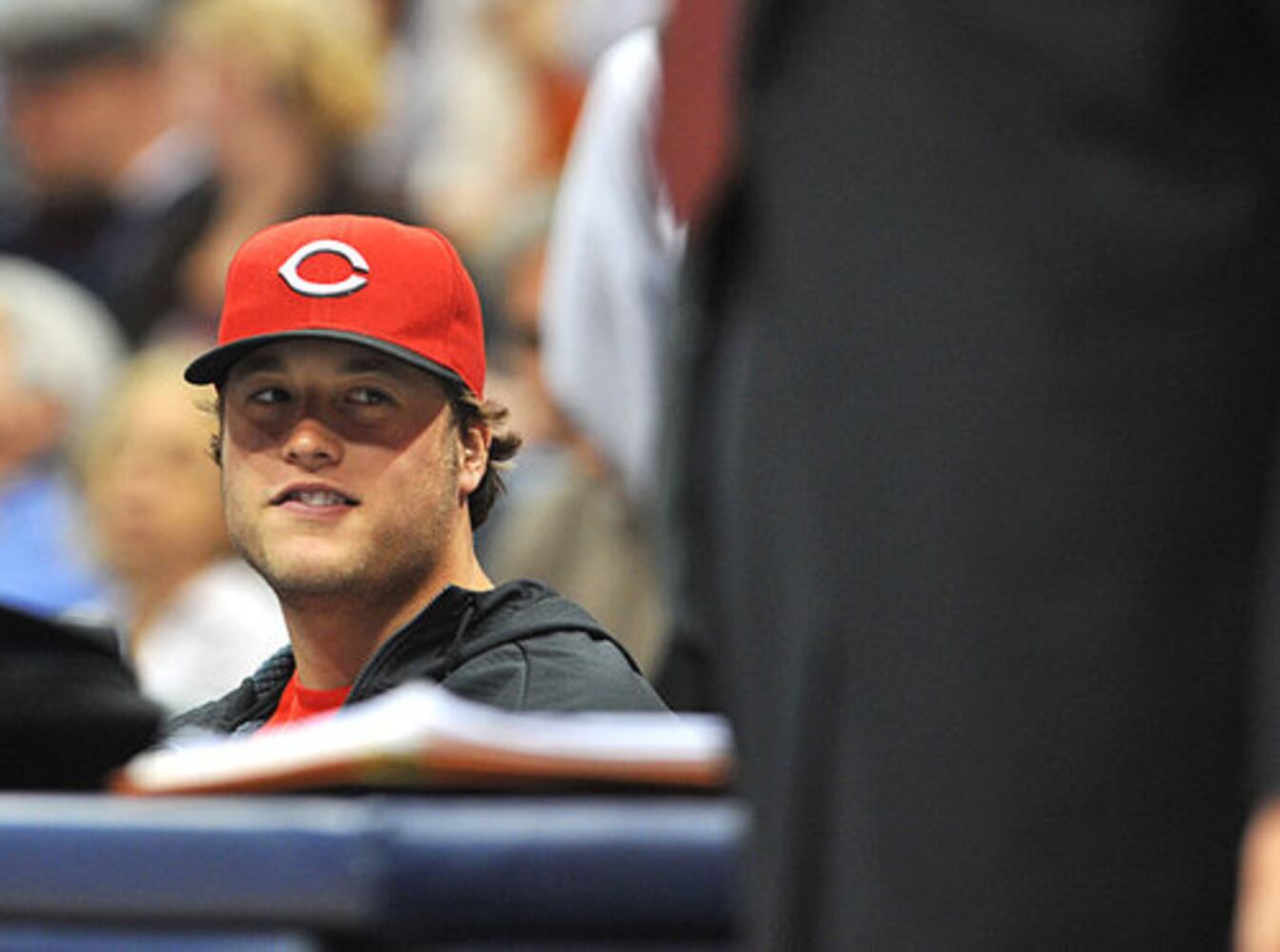 Which celebs will show up for Hawks big game?