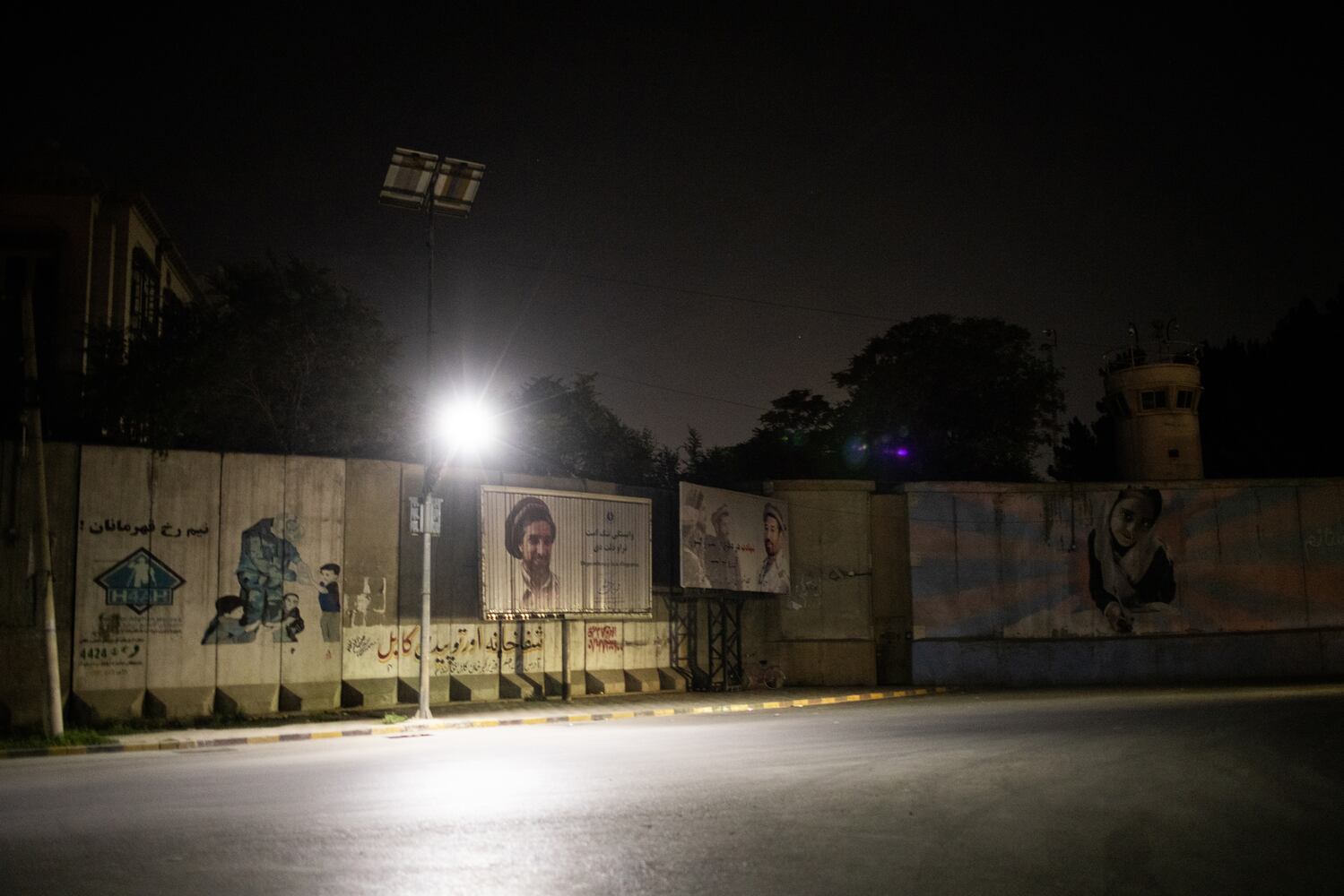 The perimeter of the U.S. embassy in Kabul, Afghanistan, Aug. 15, 2021. (Jim Huylebroek/The New York Times)