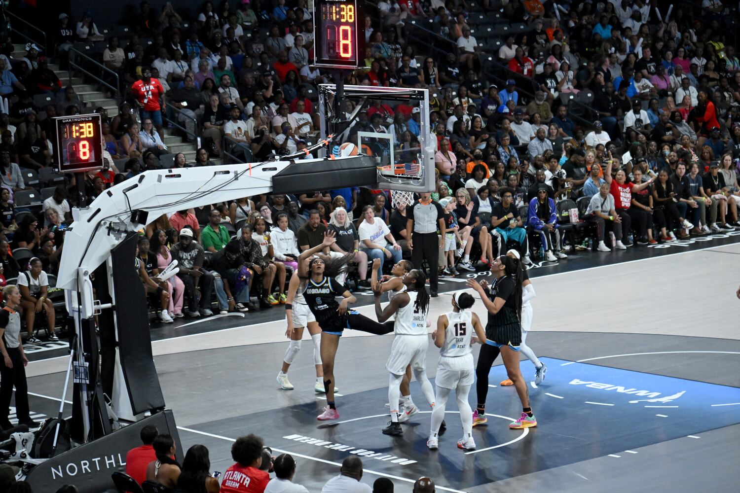 Atlanta Dream vs Chicago Sky