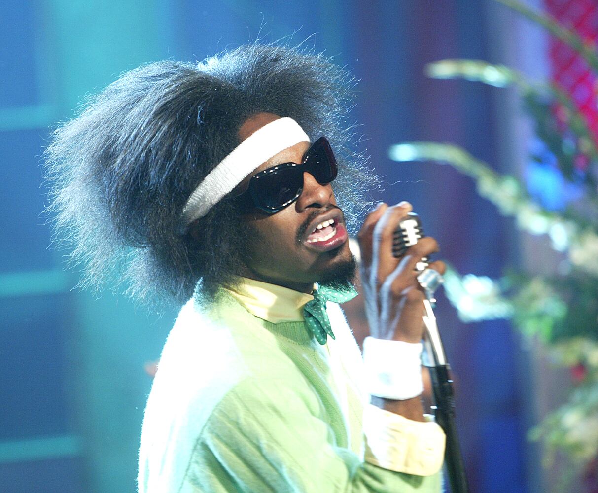 2003
