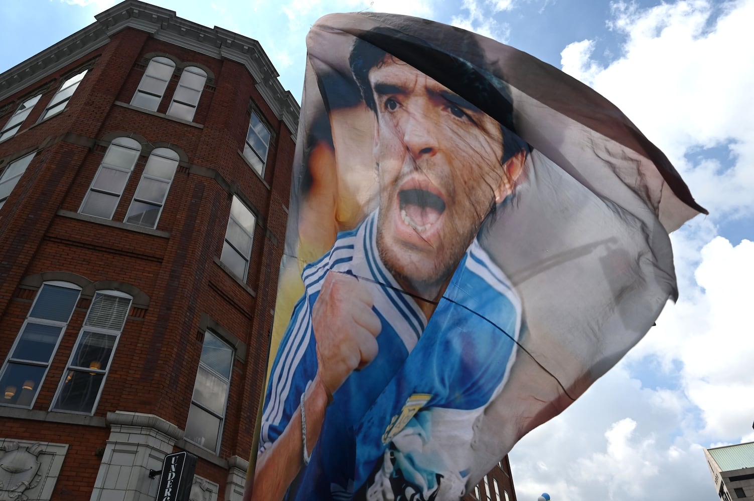 Word Cup Fans : Argentina vs England