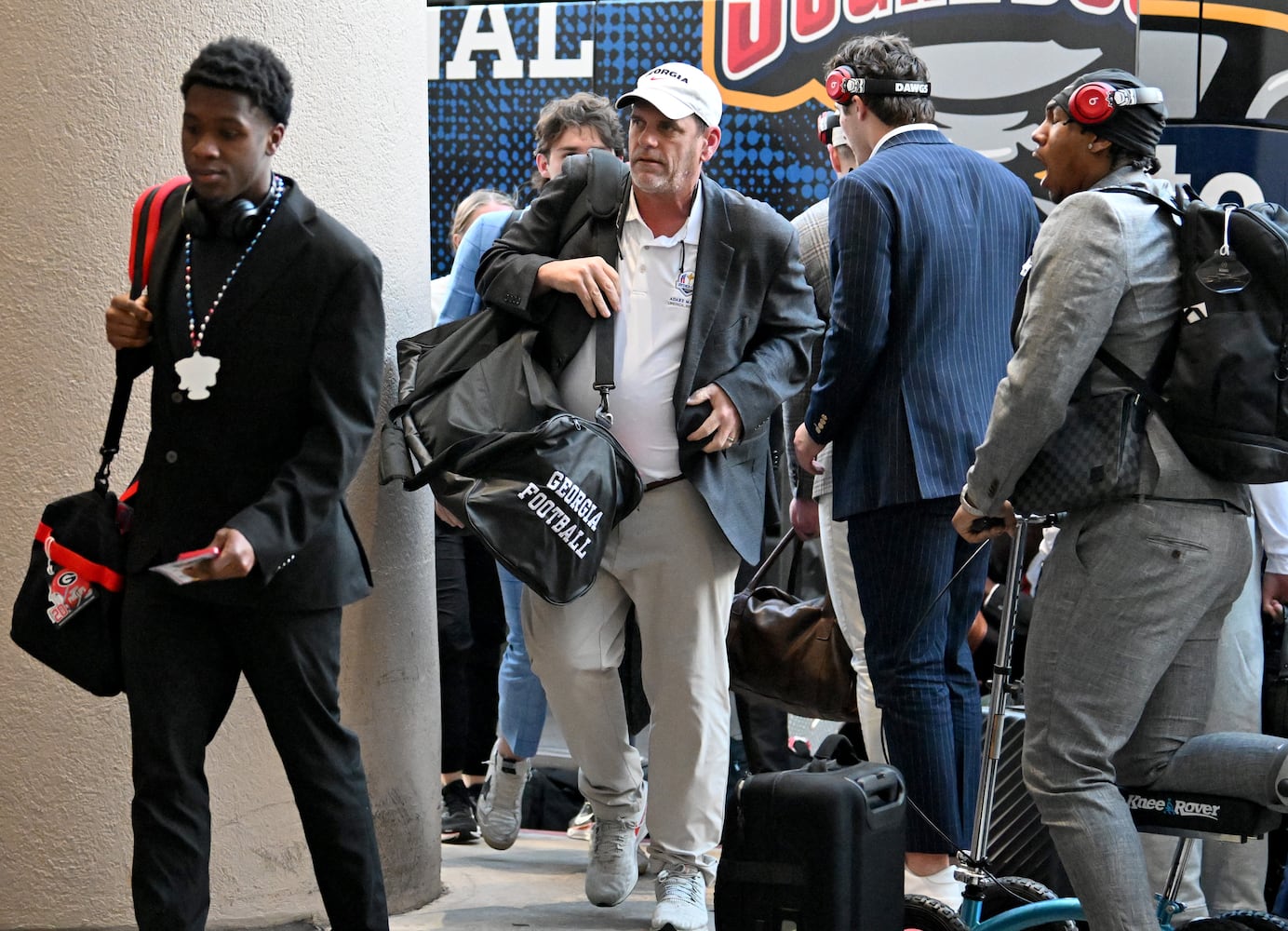 Georgia team arrivals at the hotel