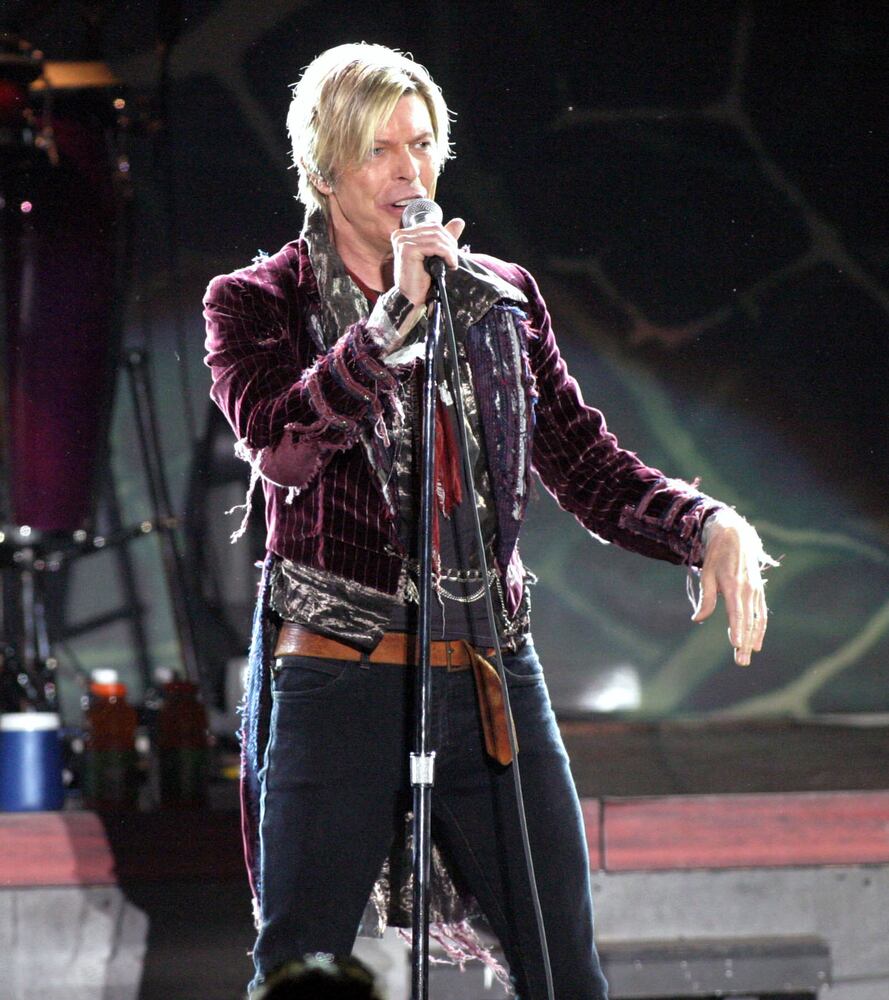 David Bowie plays Atlanta