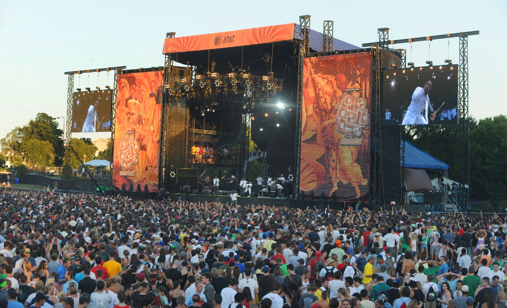 2008