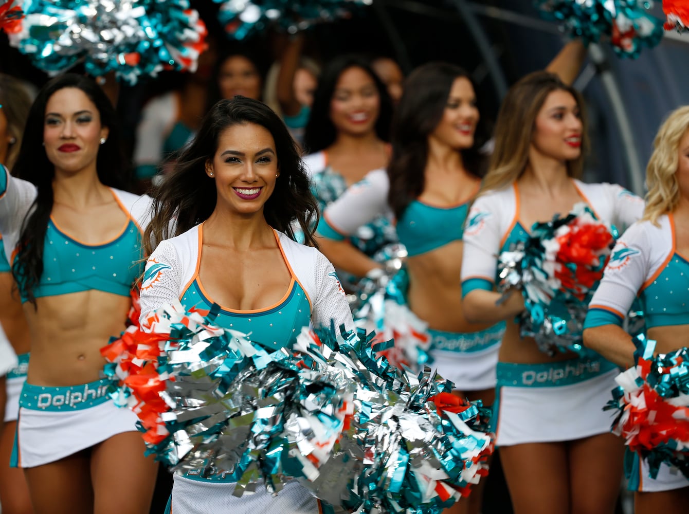 Photos: Falcons play first exhibition game