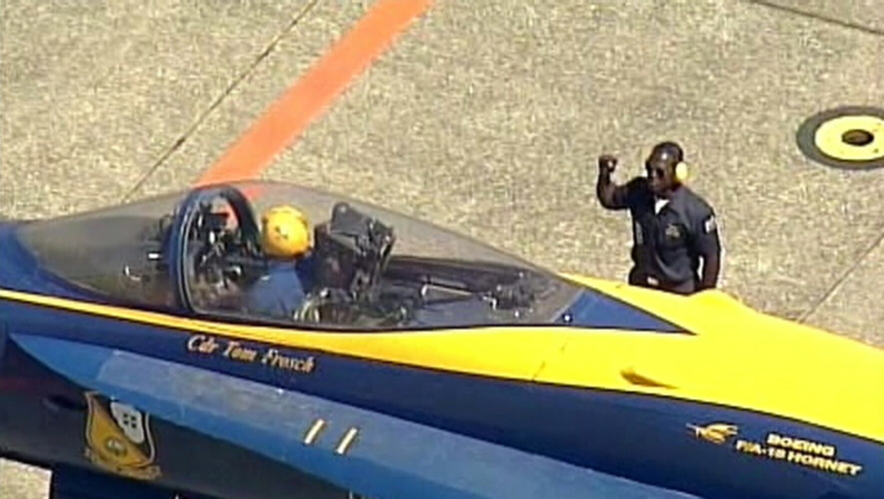 Blue Angels arrive in Seattle