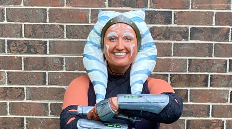 GCPL Peachtree Corners branch supervisory librarian and 2021award-winning cosplayer for Best in Show at the Atlanta Comic Convention Sarah Brubaker is shown here as Ahsoka from the Star Wars Mandalorian tv show.