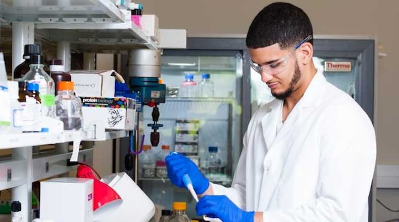 Kennesaw State University received a five-year, $1 million Howard Hughes Medical Institute grant for black and Hispanic students in STEM fields.