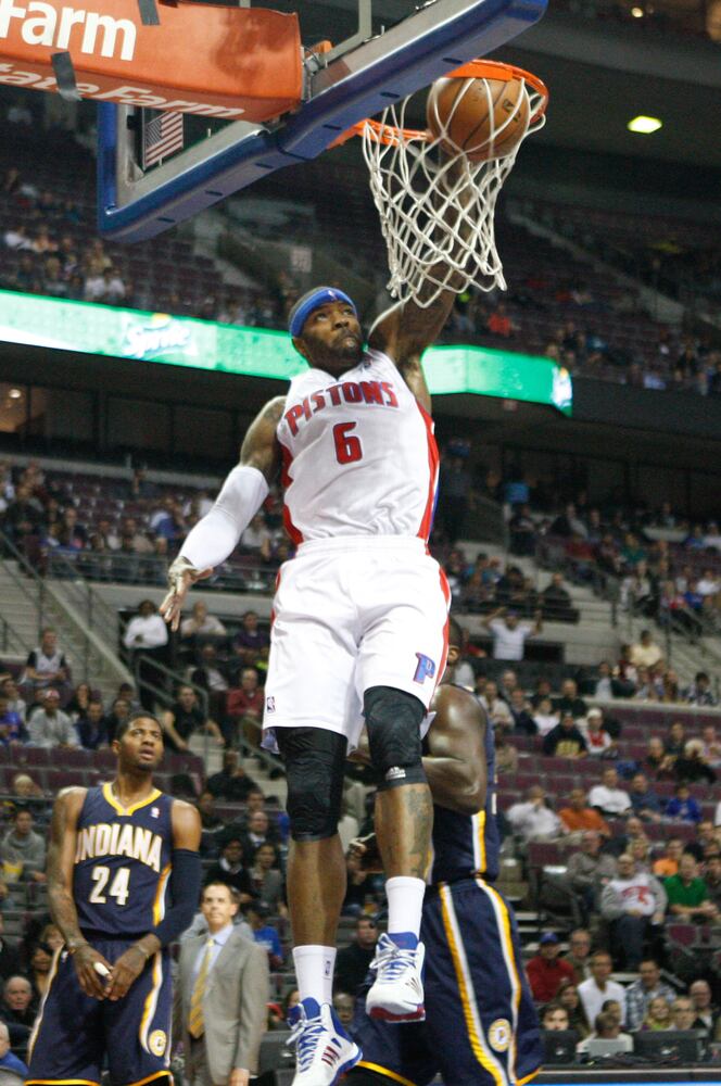 Ex-Hawk Josh Smith with the Pistons