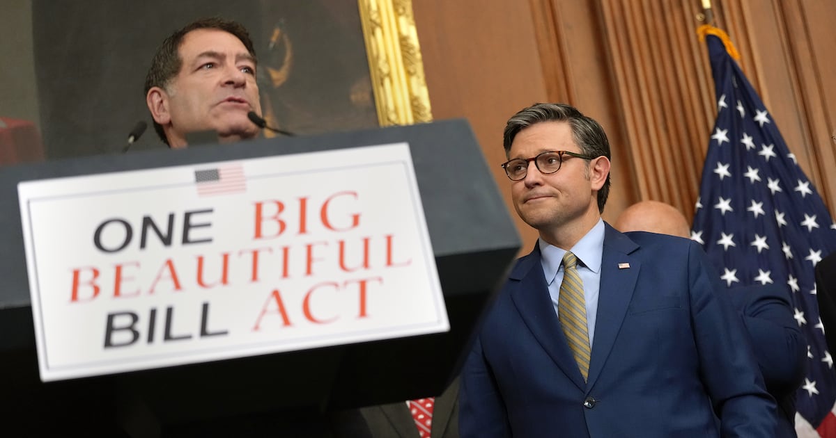 Dems need to fight for issues affecting Americans the most