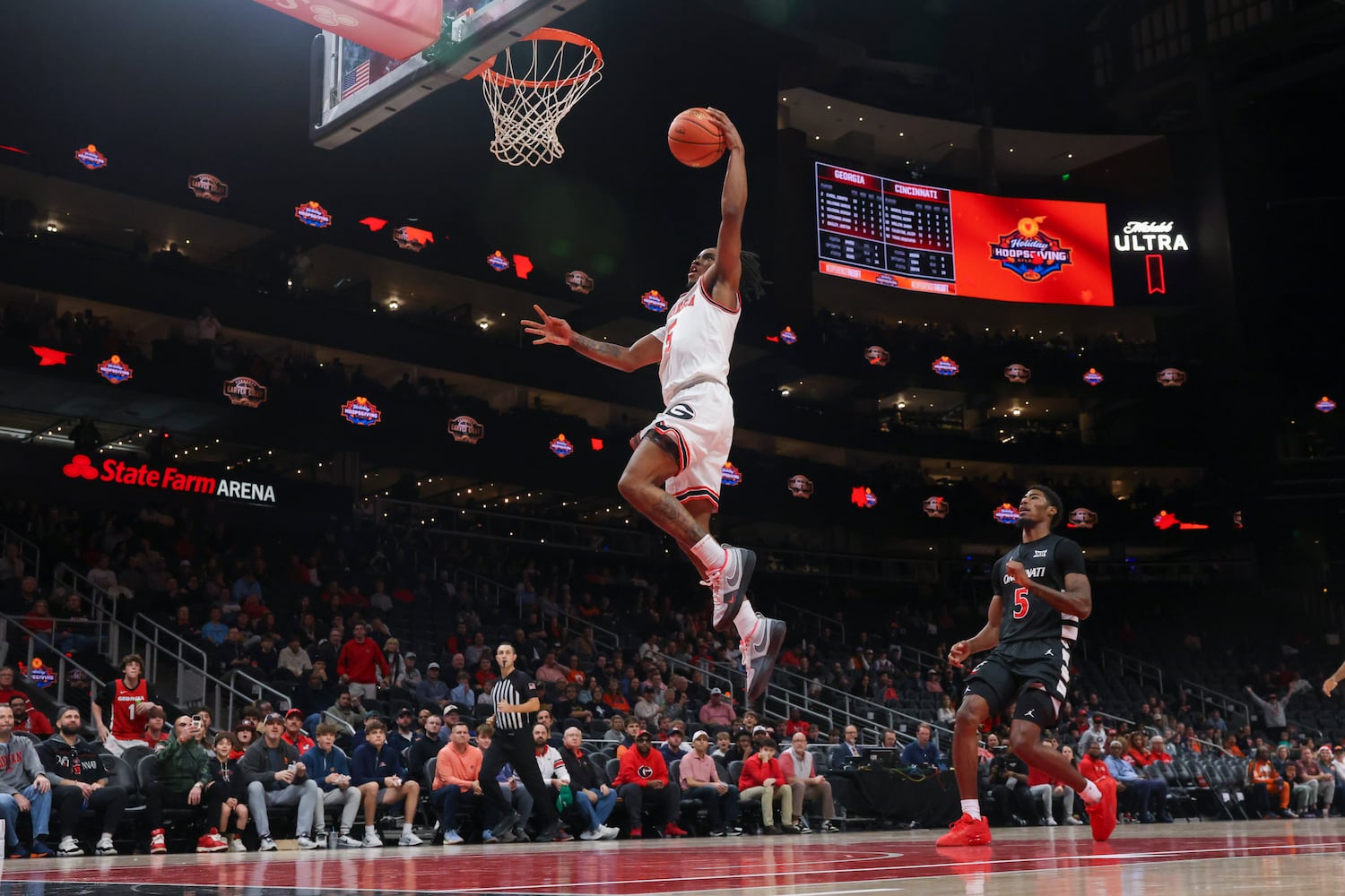 121425 uga basketball photos