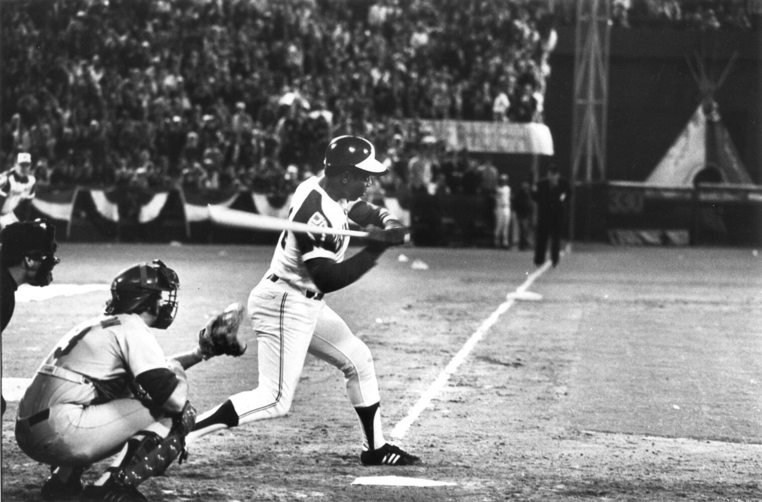 Hank Aaron's 715th homer