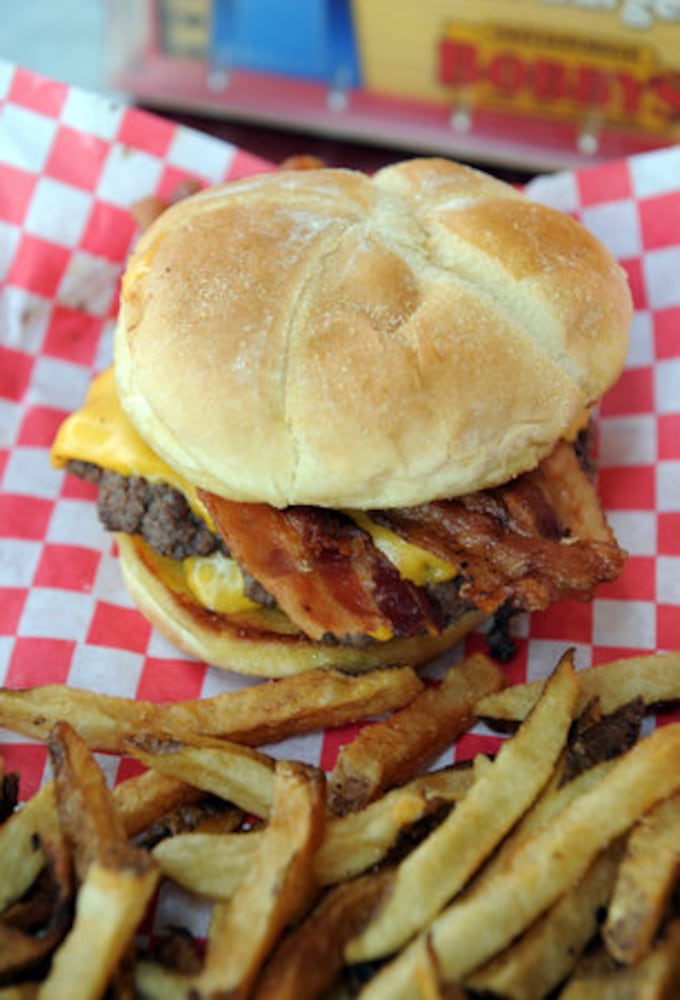 Brothers launch burger chain