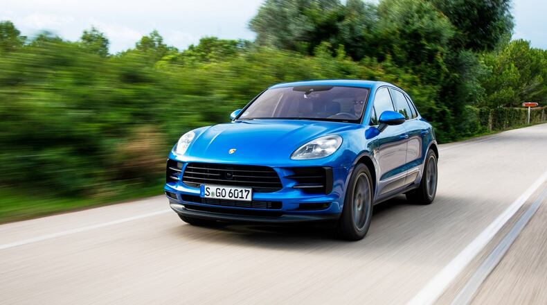 An online process is now available for the purchase of new and pre-owned cars in stock at certain Porsche dealerships.