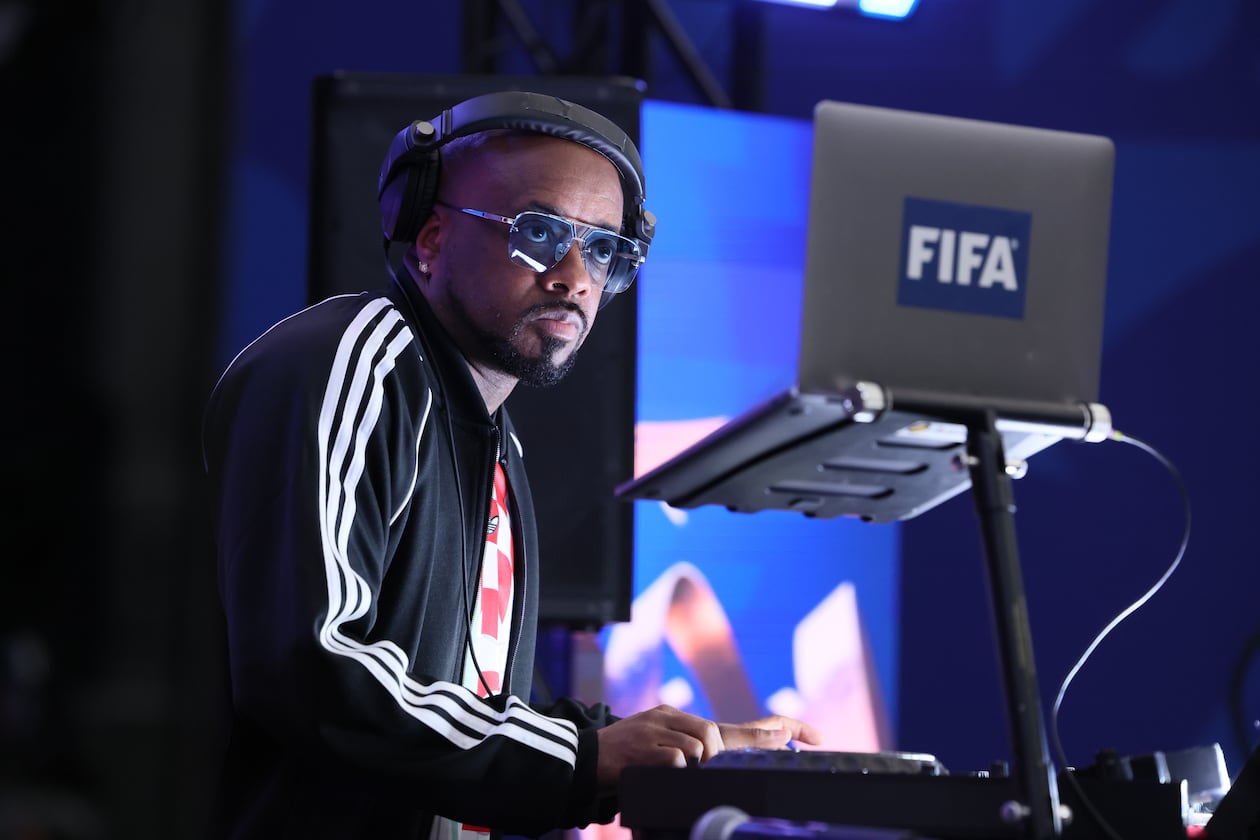 Jermaine Dupri performs during halftime of Argentina vs. England FIFA World Cup Semifinal match at Atlanta Stadium (Mercedes-Benz Stadium) on Wednesday, July 15, 2026. (Jason Getz/AJC)
