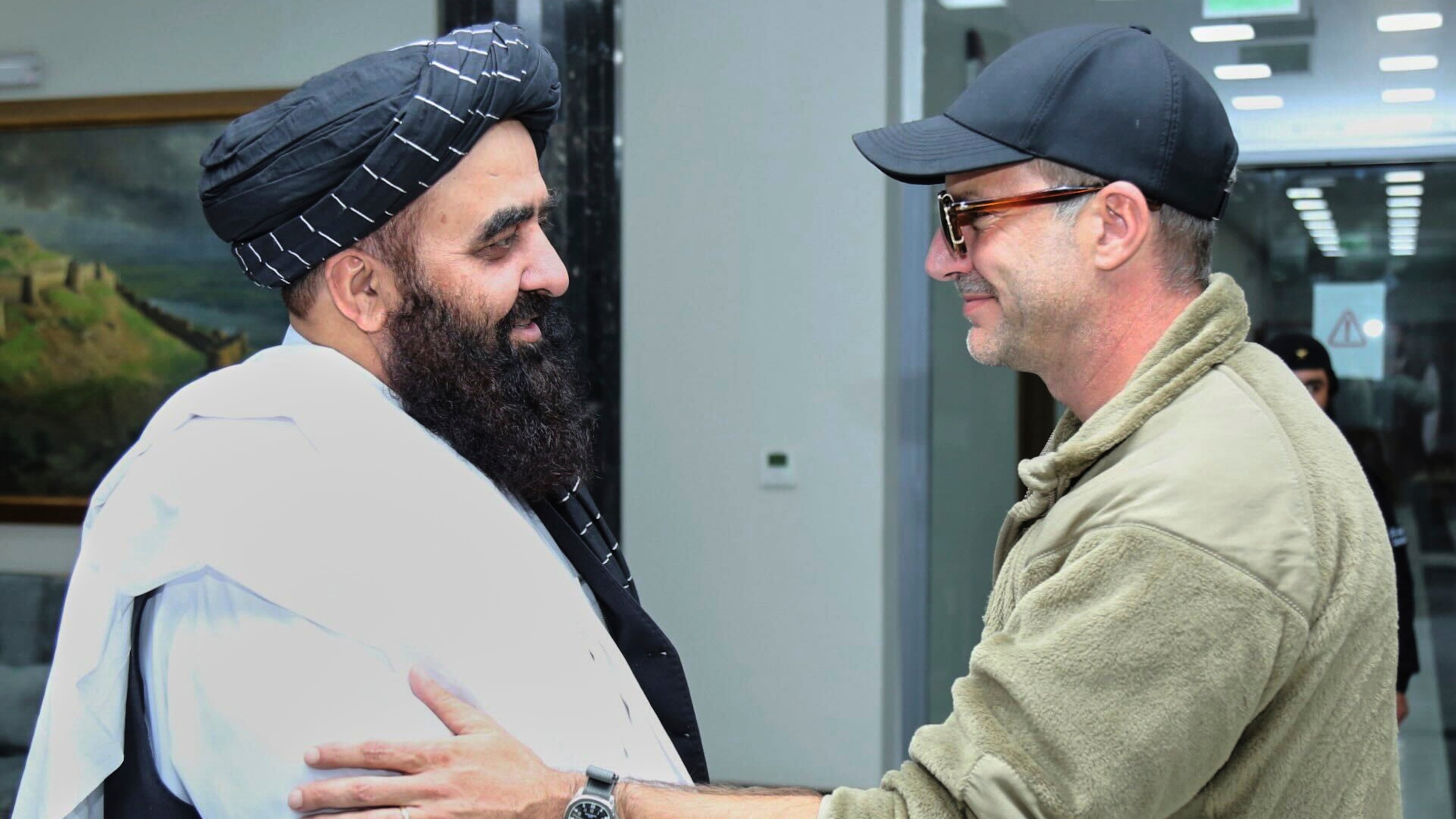 In this photo released by the Taliban Foreign Ministry Press Service, Amir Khan Muttaqi, left, the acting foreign minister of the Taliban government, meets with Adam Boehler, the U.S. president's special envoy for Detainee Affairs, in Kabul, Afghanistan, Saturday, Sept. 13, 2025. (Taliban Foreign Ministry Press Service via AP)