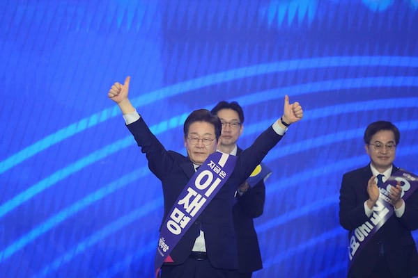 South Korea’s main opposition Democratic Party’s former leader Lee Jae-myung, front center, attends a party’s convention in Goyang, South Korea Sunday, April 27, 2025. (AP Photo/Lee Jin-man)