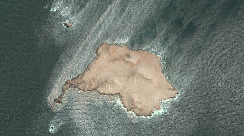This satellite photo taken Wednesday Aug. 5, 2026, shows the tanker Caroline Bezengi, grounded and partly submerged off the coast of Oman, leaking crude oil into the sea. (Pléiades © CNES 2026, Distribution Airbus DS via AP)