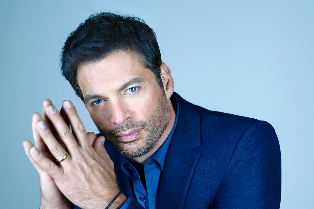 Harry Connick Jr. will discuss his book "Babe: Elaboratio," a tribute to his mother, at the Book Festival of the MJCCA. (Courtesy of Gavin Bond)