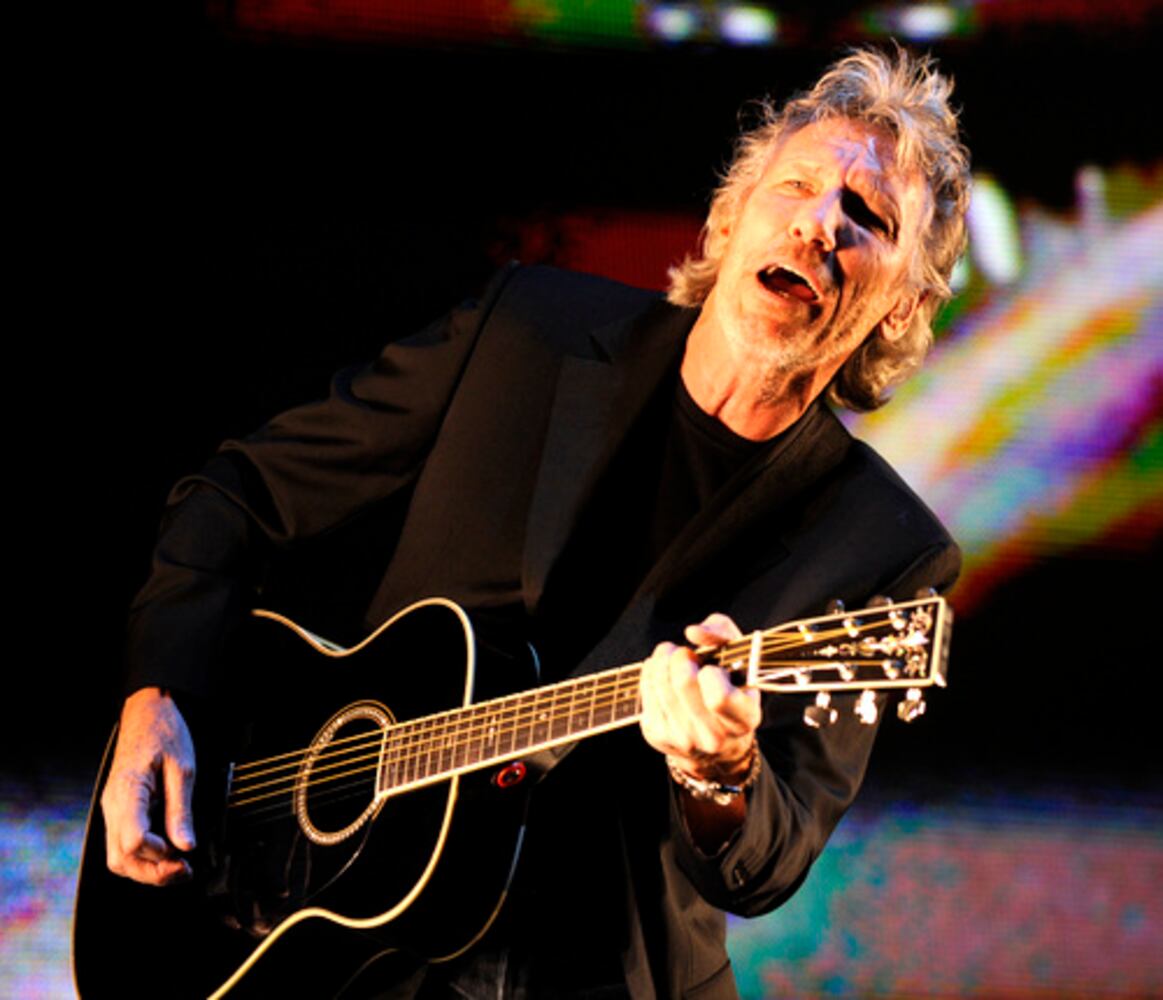 Roger Waters, Prince rule at Coachella