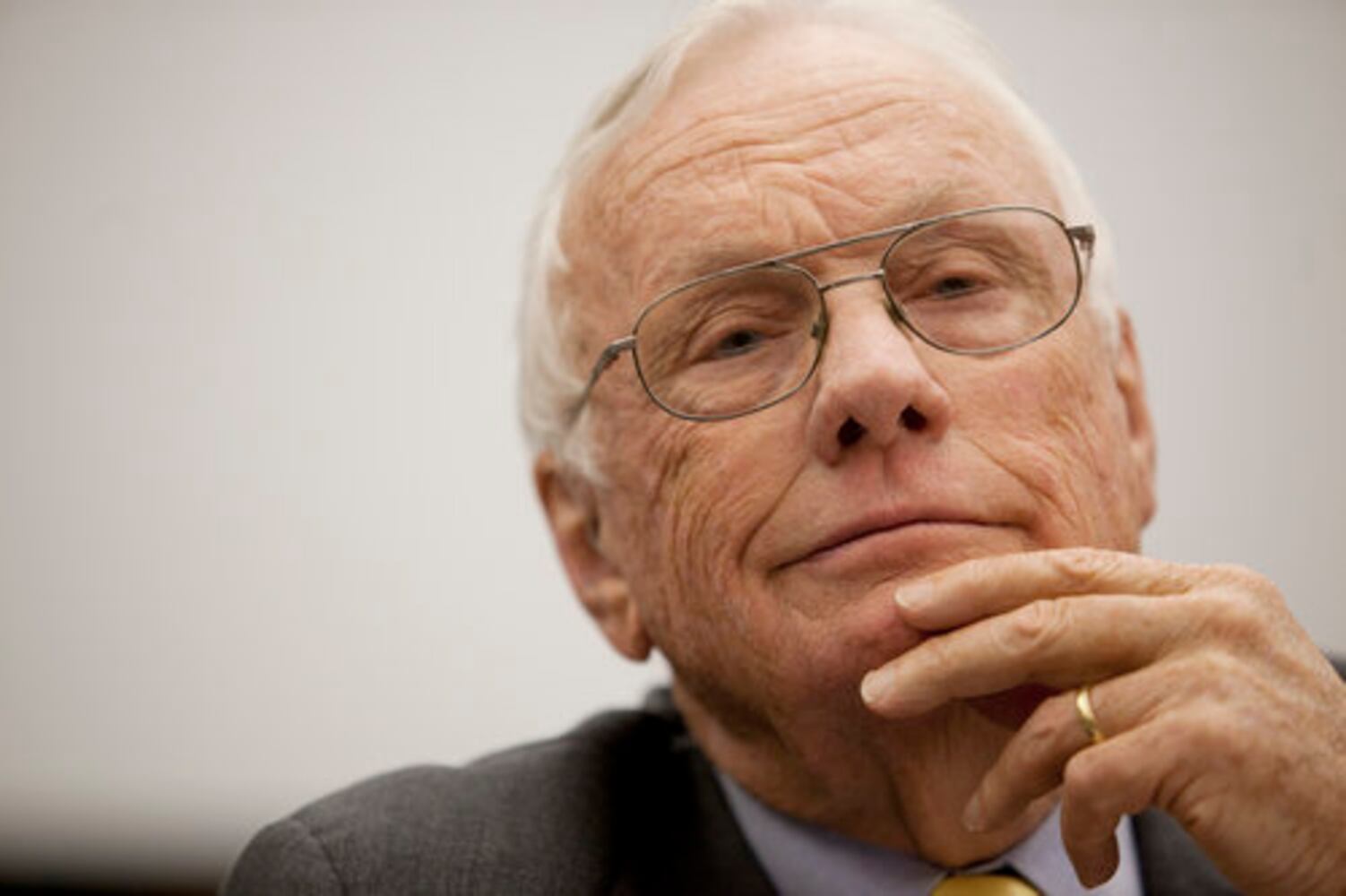 Astronaut Neil Armstrong dies