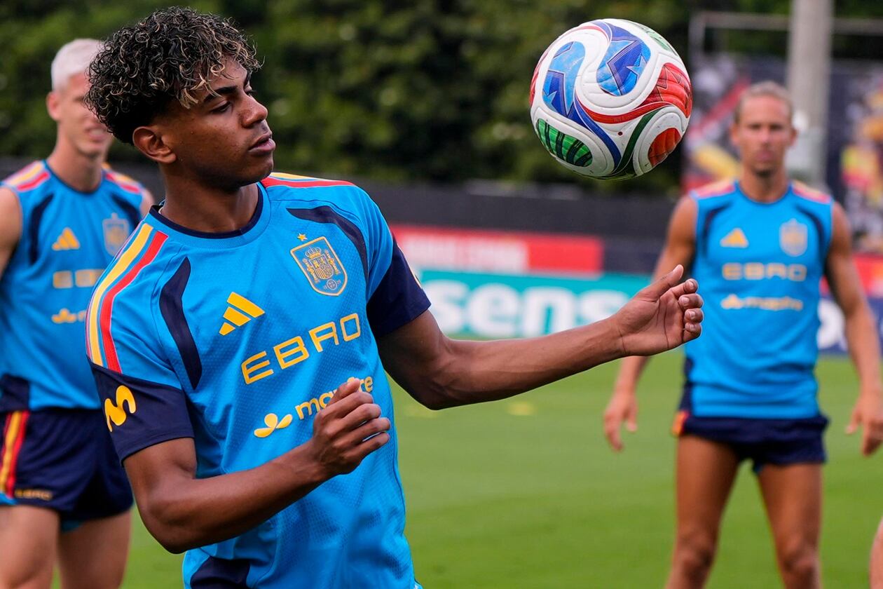 Spain's Lamine Yamal works out during a training session, Saturday, June 6, 2026, in Chattanooga, Tenn., ahead of the World Cup soccer tournament. (Mike Stewart/AP)