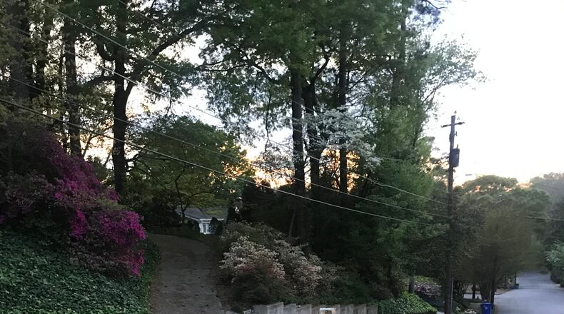 Kim Woodland wants something done about these troublesome plates. Photo/Kim Woodland.