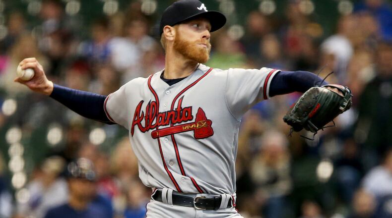 Mike Foltynewicz of the Braves pitches against the Brewers at Miller Park on April 30, 2017 in Milwaukee, Wisconsin.