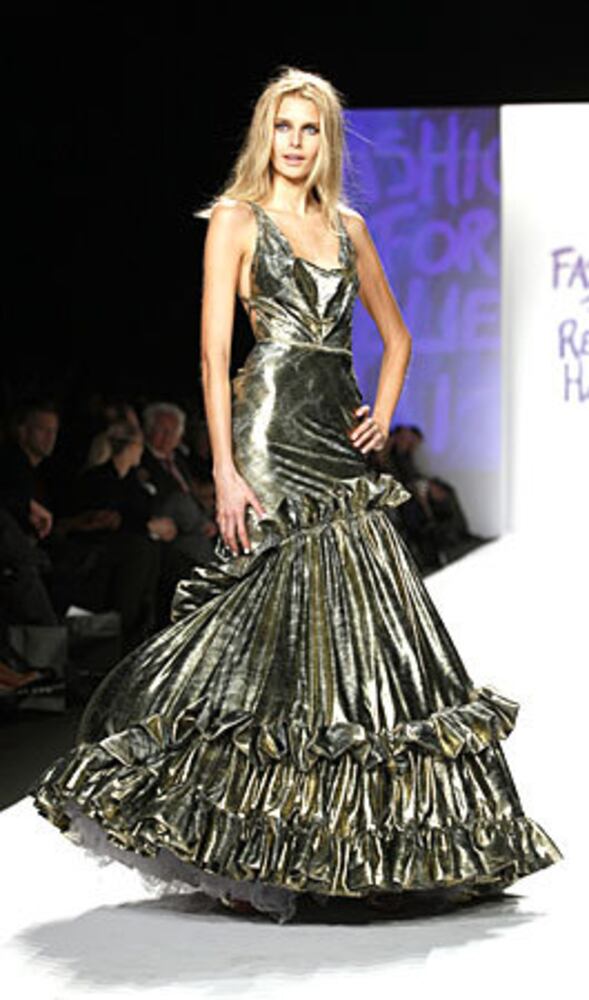 Naomi Campbell's Haiti relief fashion show