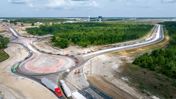 Traffic congestion on Genesis Dr. and U.S. Hwy 280 after a shift change at the Hyundai Metaplant in Bryan County, GA on April 23, 2025. (Justin Taylor for The Atlanta Journal-Constitution)