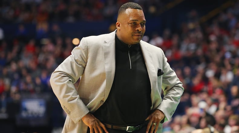 Head coach Ron Hunter of the Georgia State Panthers reacts against the Cincinnati Bearcats during the game in the first round of the 2018 NCAA Men's Basketball Tournament at Bridgestone Arena on March 16, 2018 in Nashville, Tennessee.  (Photo by Frederick Breedon/Getty Images)