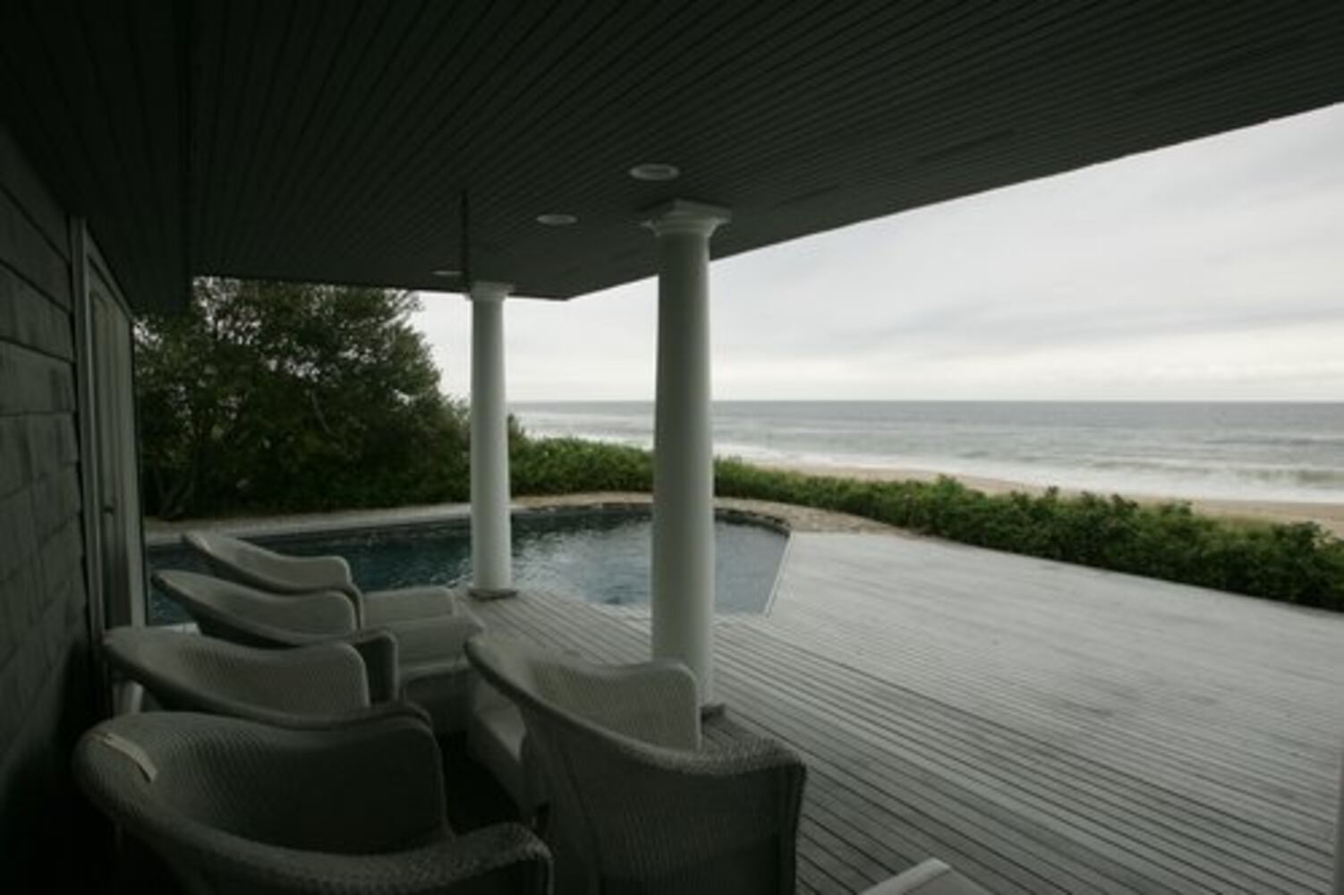 Bernard Madoff's beach home to be liquidated