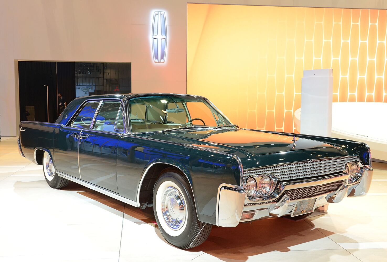 Lincoln Continental making a return