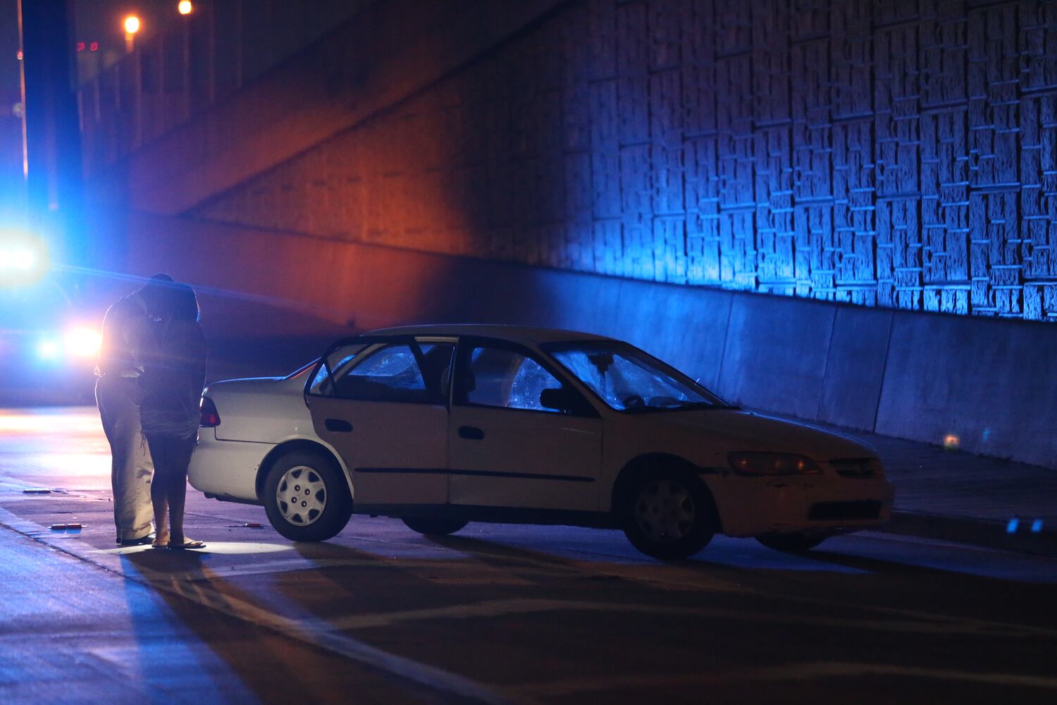 Fatal shooting, crash shut Connector