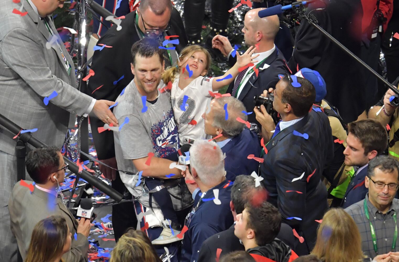 Photos: Patriots celebrate, Rams commiserate at Super Bowl