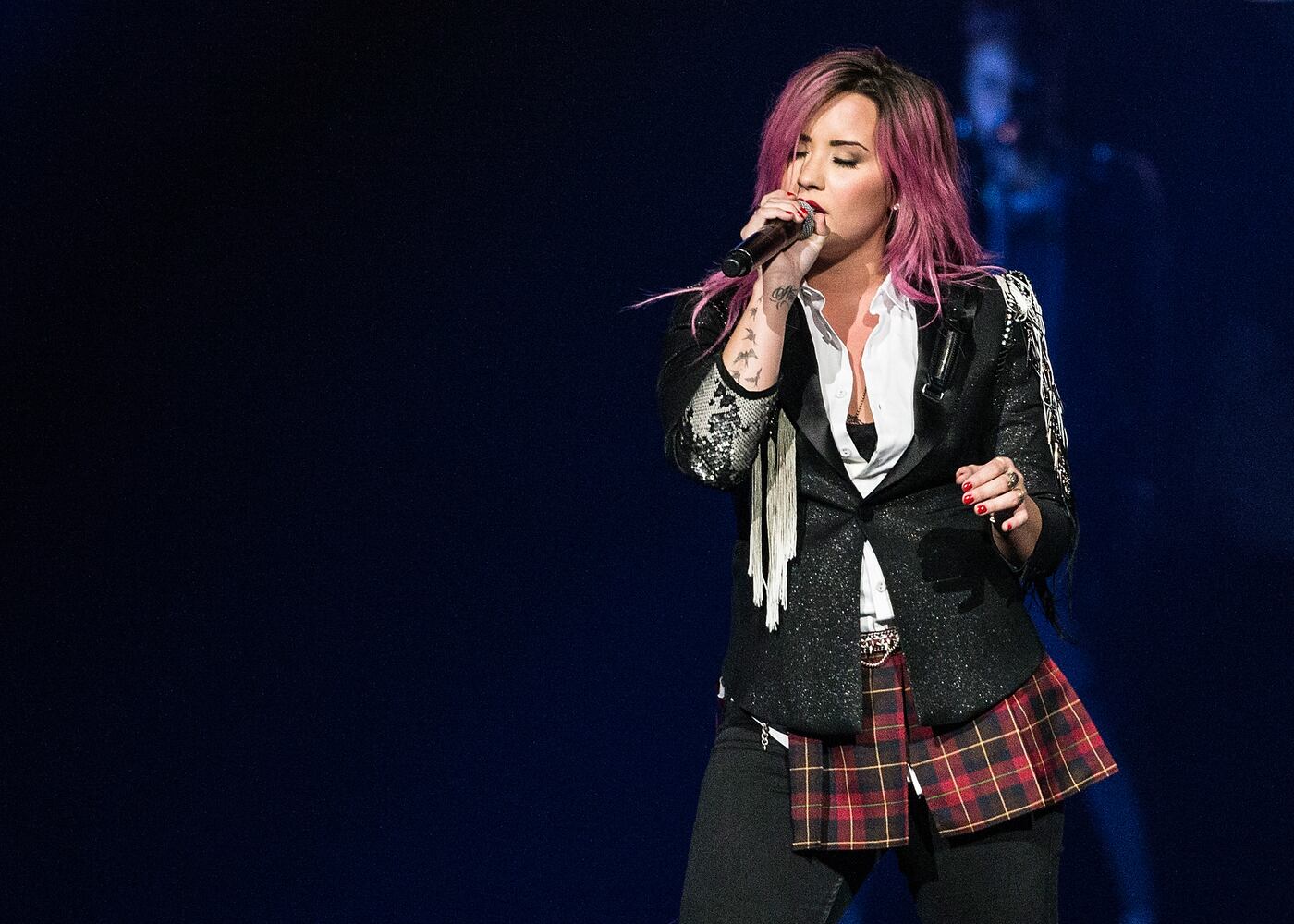 Demi Lovato stated “As if we didn’t have enough people glamorizing eating disorders already,” Demi tweeted. “Bottom line, it’s not ‘cool’ or ‘artsy’ at all.” in regards to Gaga's SXSW performance.