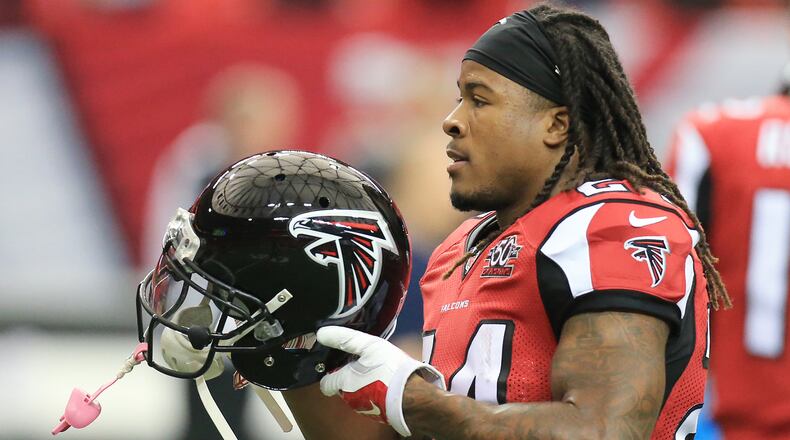 Falcons running back Devonta Freeman gears up during pregame warmups before playing the Washington Redskins on Sunday, Oct. 11, 2015, in Atlanta.
