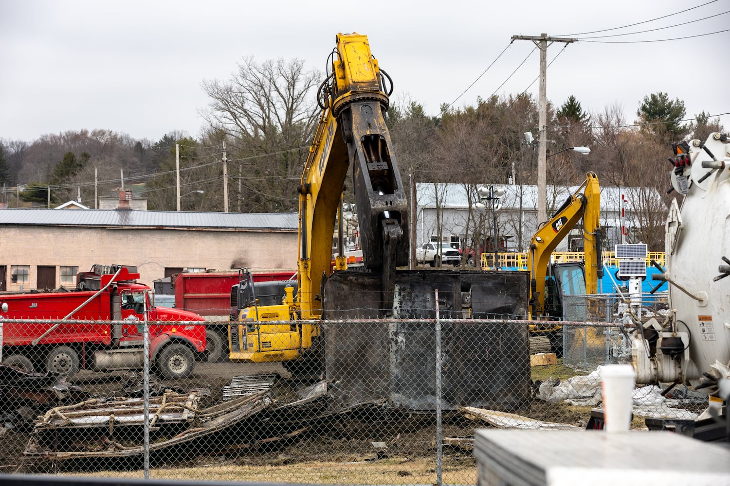 Anger, frustration at Norfolk Southern’s derailment disaster boils over in Ohio town