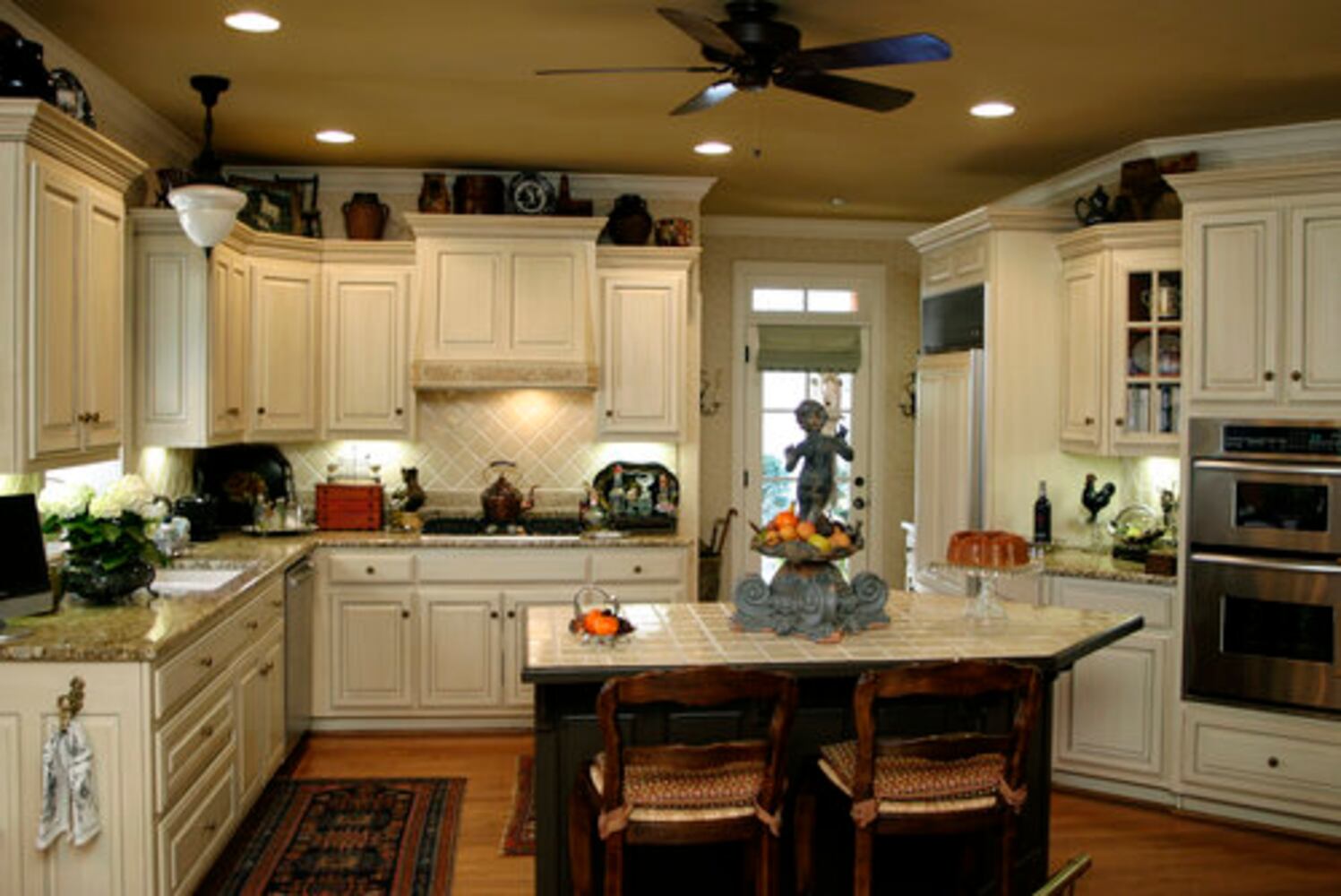 A new look with French antiques