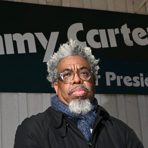 Portrait of AJC enterprise reporter Ernie Suggs in downtown Plains, Wednesday, January 8, 2025. (Hyosub Shin / AJC)