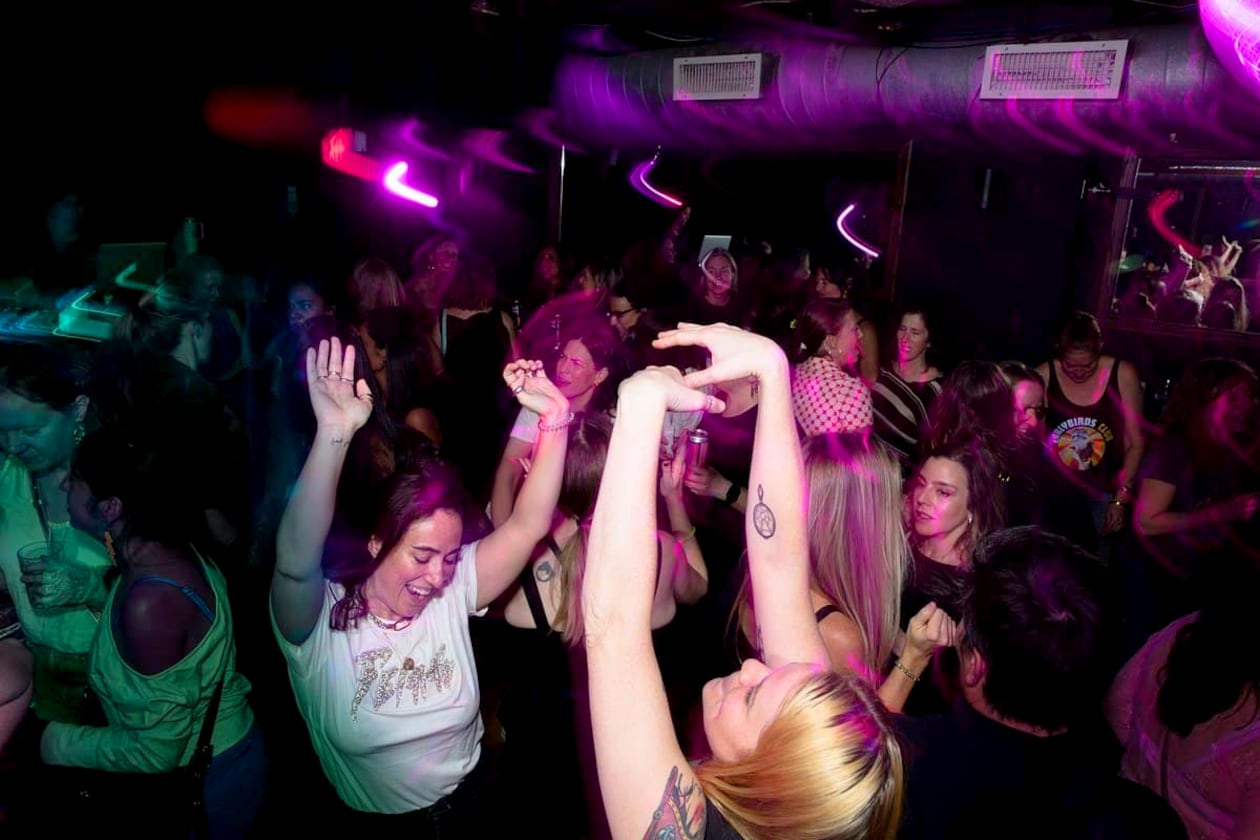 Earlybirds Club has taken flight as part of the new trend dubbed “soft clubbing.” In Atlanta and elsewhere, revelers are drinking less and sleeping more, but they still enjoy cutting loose at dance parties and other fun gatherings. (Courtesy of Earlybirds Club)